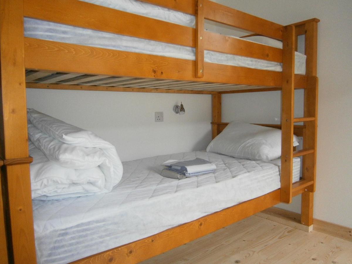 Auberge de jeunesse Otter Bunkhouse à Cairisiadar Extérieur photo